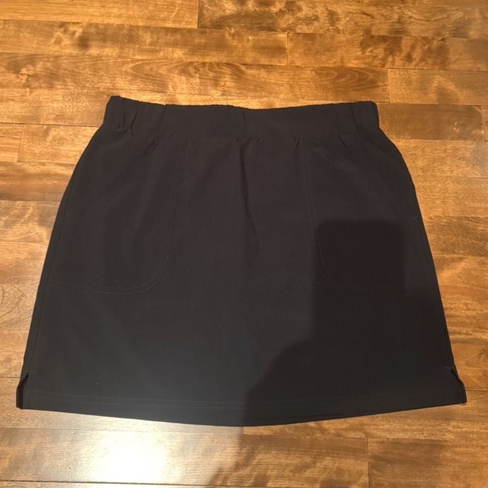 Skechers Black Elastic Waist Skort